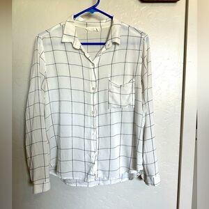 🔥 3/15 SALE 🔥 Lush Long Sleeve White Button Down Shirt Blouse